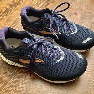 Brooks Ghost 12 shoes